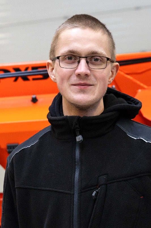 <span  class="uc_style_team_member_box_elementor_name" >Ivo Scheller</span>